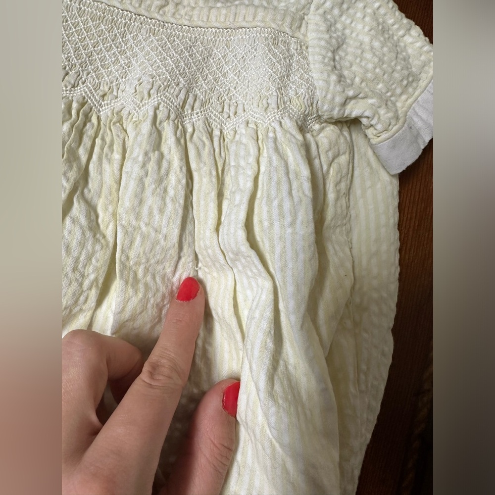 Strasburg Yellow/White Hand Smocked Bubble for Newborn - Picture 4 of 11